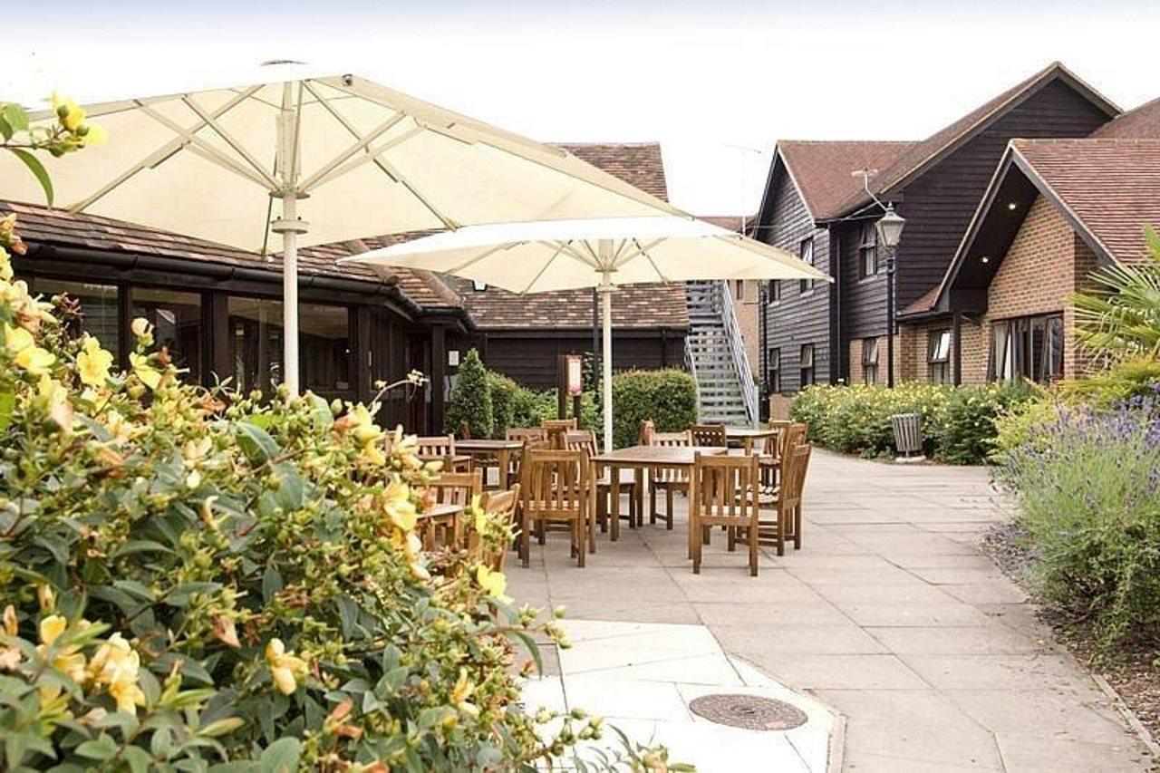 Premier Inn Premier Inn Sandhurst 샌드허스트 외부 사진